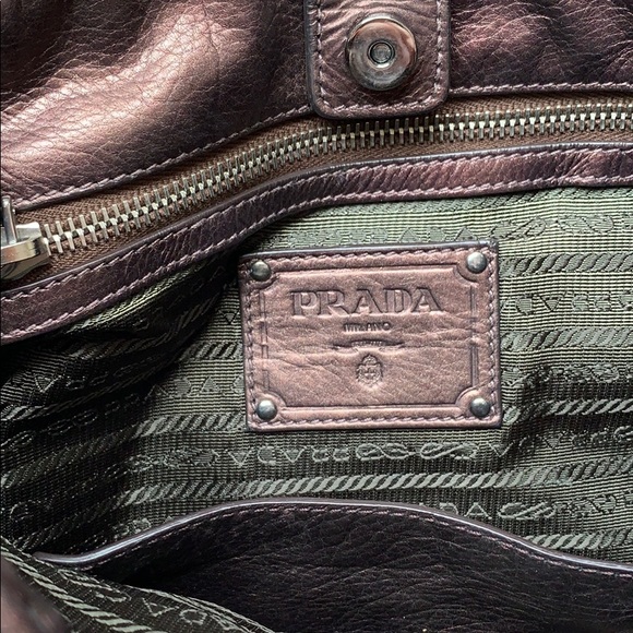 Prada leather shoulder bag - Picture 3 of 9